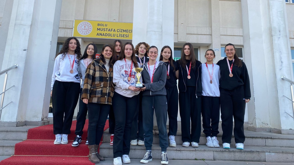 BOLU OKUL SPORLARI YARIŞMALARINDAKİ BAŞARILARIMIZ